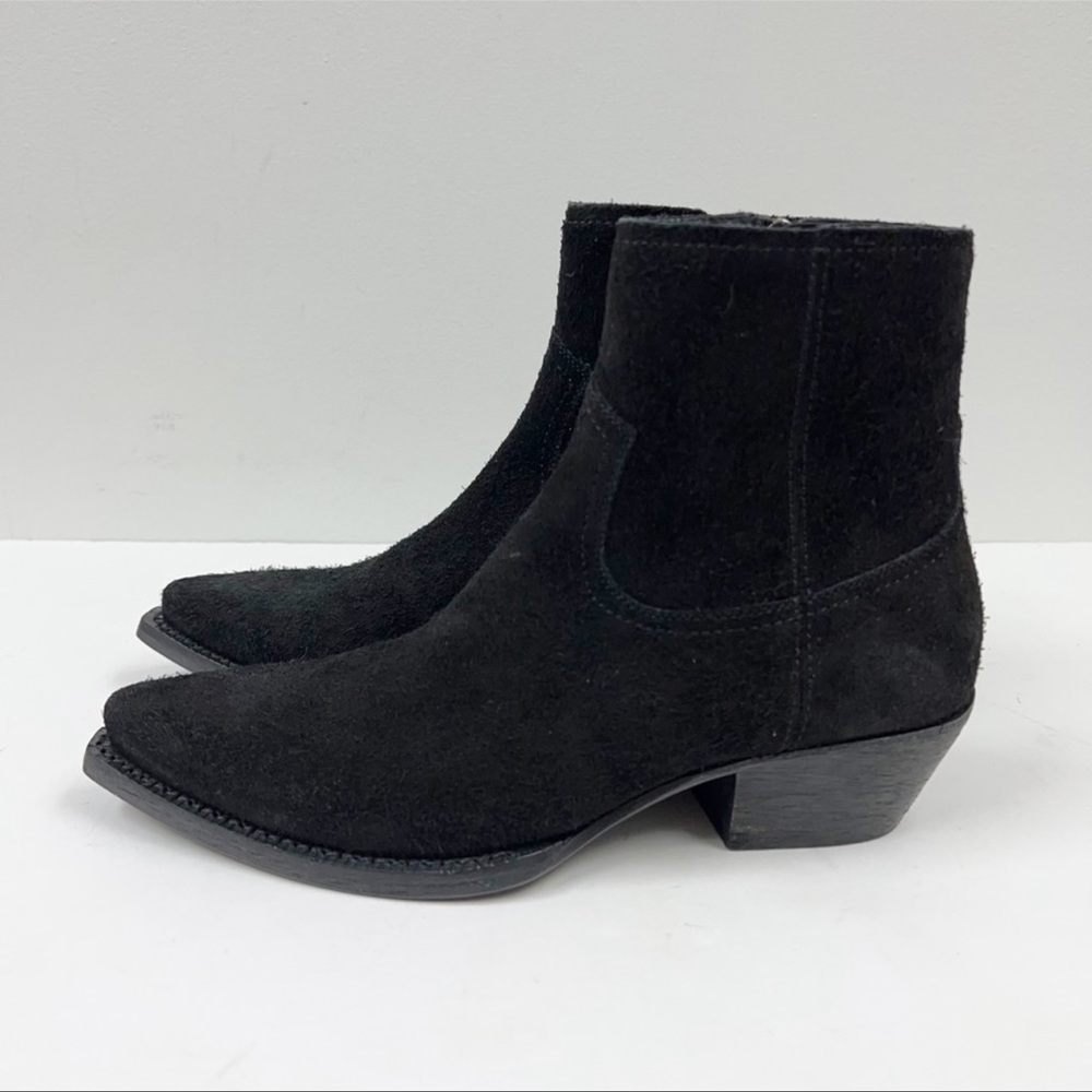 Saint Laurent black Lukas 40 side zip Chelsea Boots Sz 37 New - Picture 1 of 14